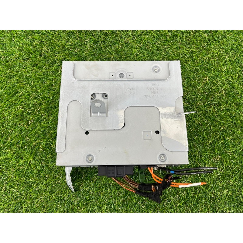 Блок радиоприемника (электрика / блоки управления) Volkswagen Touareg NF 2012 3.0 4G0035080B