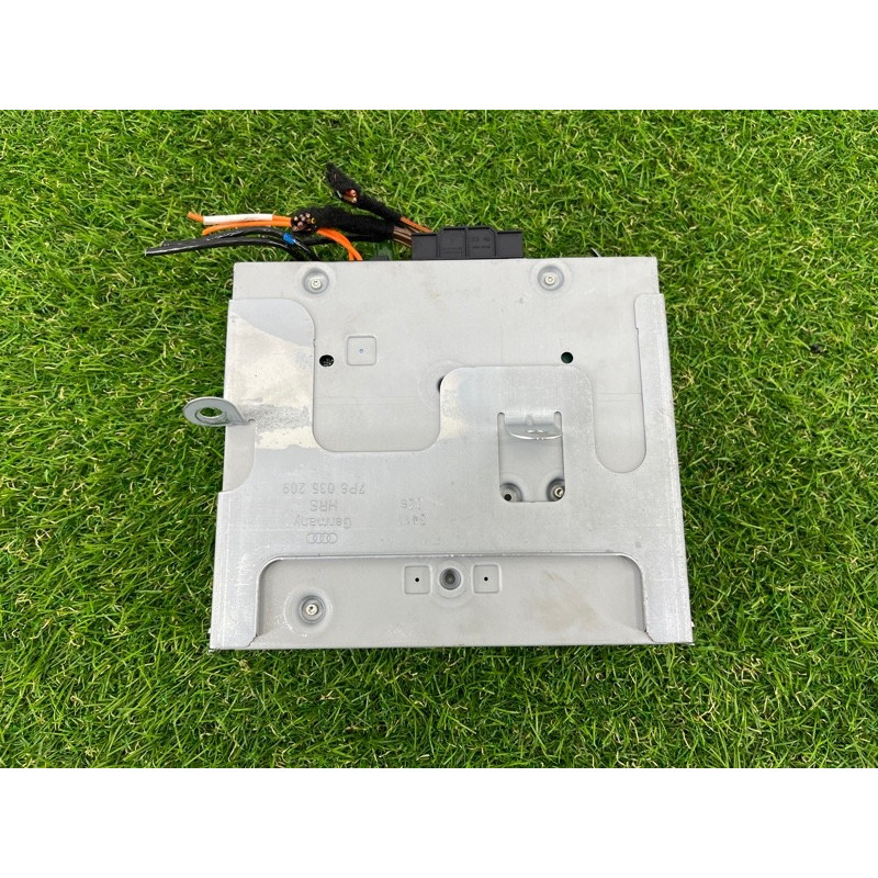 Блок радиоприемника (электрика / блоки управления) Volkswagen Touareg NF 2012 3.0 4G0035080B