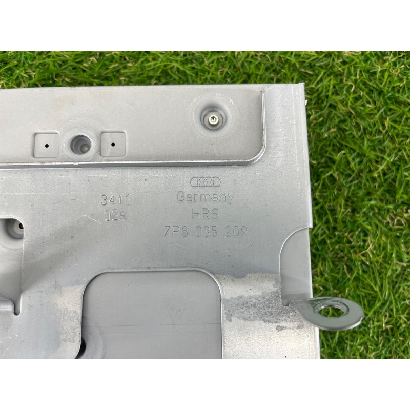 Блок радиоприемника (электрика / блоки управления) Volkswagen Touareg NF 2012 3.0 4G0035080B