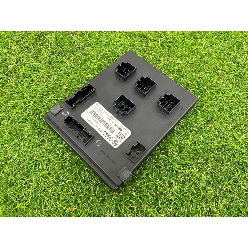 Блок комфорта (электрика / блоки управления) Volkswagen Touareg NF 2012 3.0 4H0907063BD