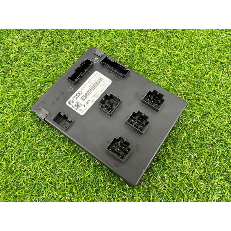 Блок комфорта (электрика / блоки управления) Volkswagen Touareg NF 2012 3.0 4H0907063BD