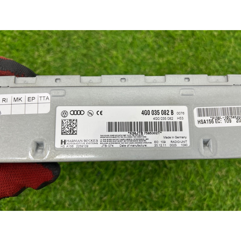 Блок радиоприемника (электрика / блоки управления) Volkswagen Touareg NF 2012 3.6 4G0035080B
