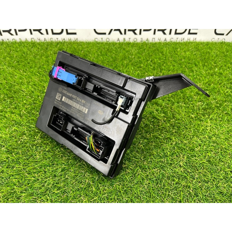 Модуль BCM (электрика / блоки управления) Volkswagen Touareg NF 2012 3.0 4H0907064BK