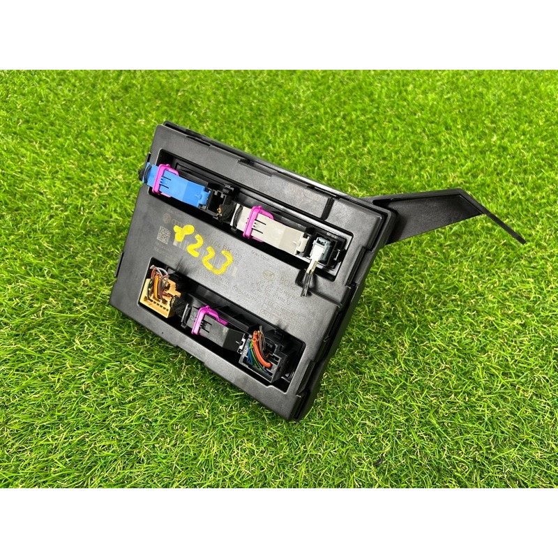 Модуль BCM (электрика / блоки управления) Volkswagen Touareg NF 2012 3.6 4H0907064BK