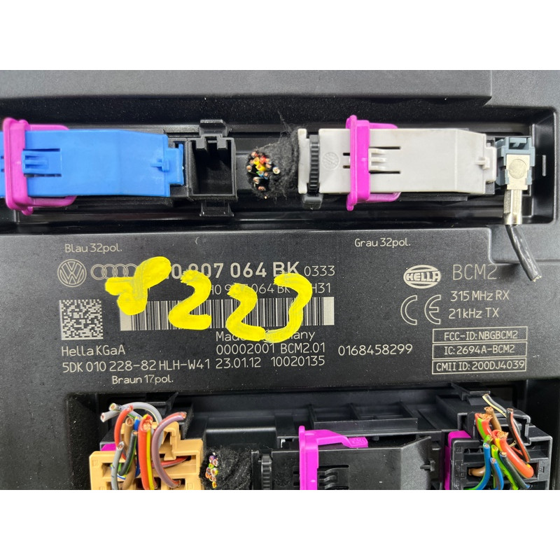 Модуль BCM (электрика / блоки управления) Volkswagen Touareg NF 2012 3.6 4H0907064BK