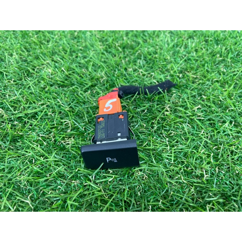 Кнопка парктроника (электрика / кнопки) Volkswagen Touareg NF 2012 3.0 7P6927122