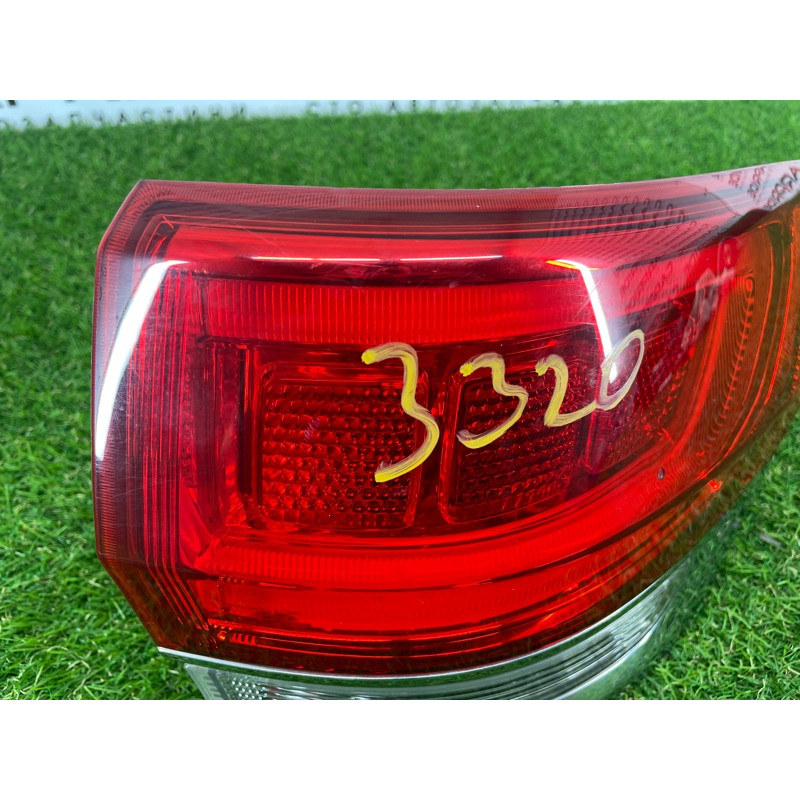 Задний фонарь (оптика) Jeep Grand Cherokee WK2 2017 3.6 68110016AE