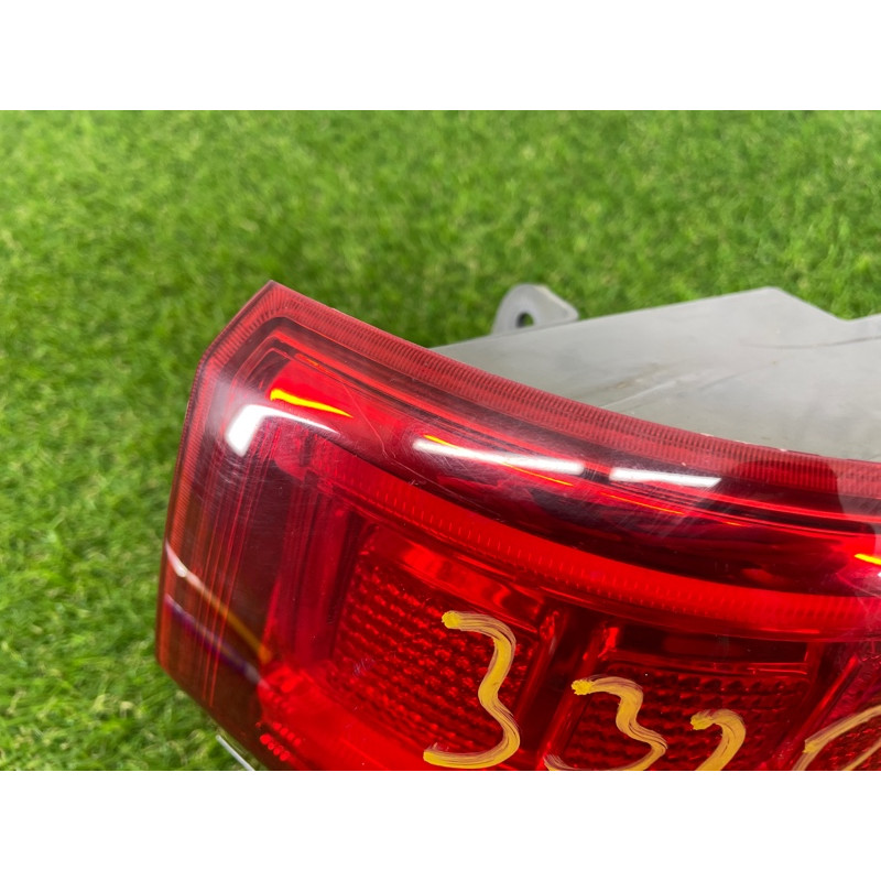 Задний фонарь (оптика) Jeep Grand Cherokee WK2 2017 3.6 68110016AE