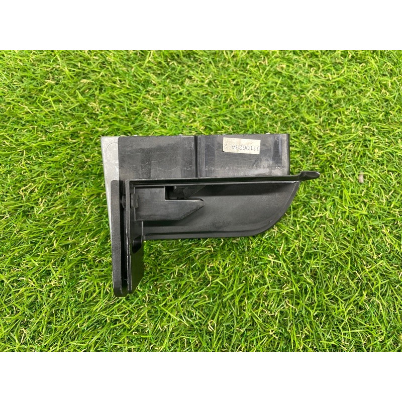 Кронштейн шторки багажника (салон) BMW X5 E70 2012 3.0 N55 51477145941