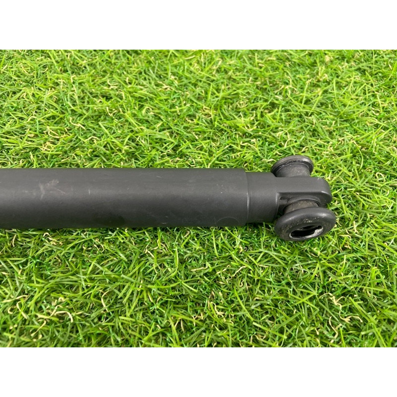 Амортизатор багажника (кузов и элементы) BMW X5 E70 2012 3.0 N55 51247149631