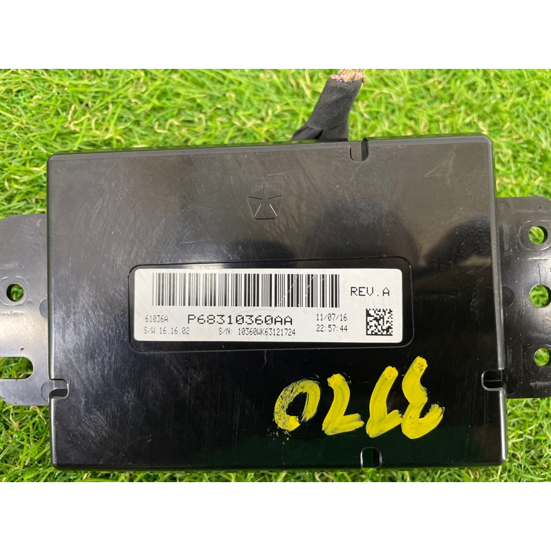 Блок управления климат-контролем (электрика / блок управления) Jeep Grand Cherokee WK2 2017 3.6 68310360AA