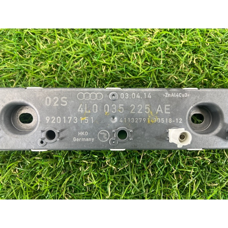 Усилитель антенны (электрика) AUDI Q7 4L 2014 3.0 TFSi CTWB 4L0035225AE