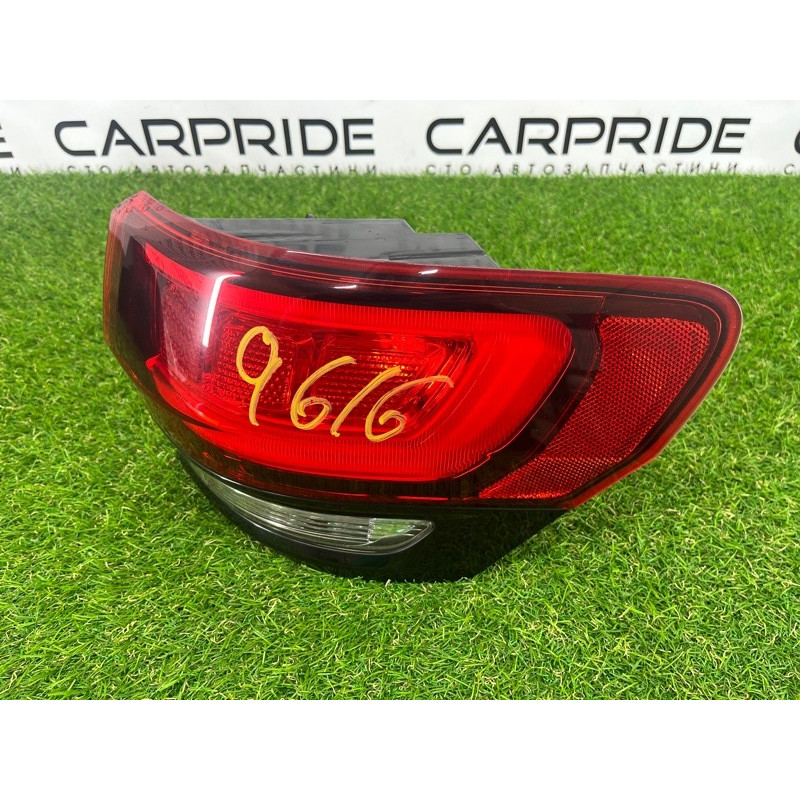 Задний фонарь (оптика) Jeep Grand Cherokee WK2 2016 3.6 68142942AF