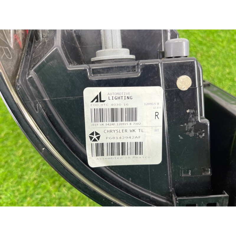 Задний фонарь (оптика) Jeep Grand Cherokee WK2 2016 3.6 68142942AF