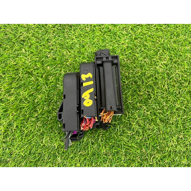 Блок предохранителей (электрика) AUDI A4 B8 2012 2.0 TFSI 8K0971846