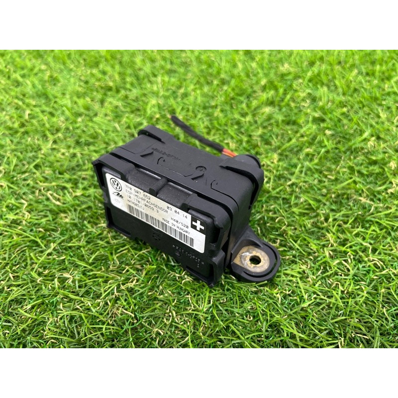 Датчик поперечного ускорения (ESP) (электрика / датчики) AUDI Q7 4L 2014 3.0 TFSi CTWB 7P0907652