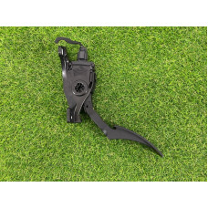 Педаль газа