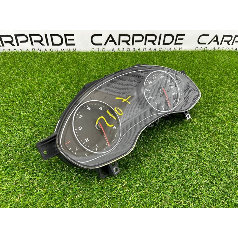 Панель приборов (салон) AUDI A7 4G 2013 3.0 CGXB 4G8920982T