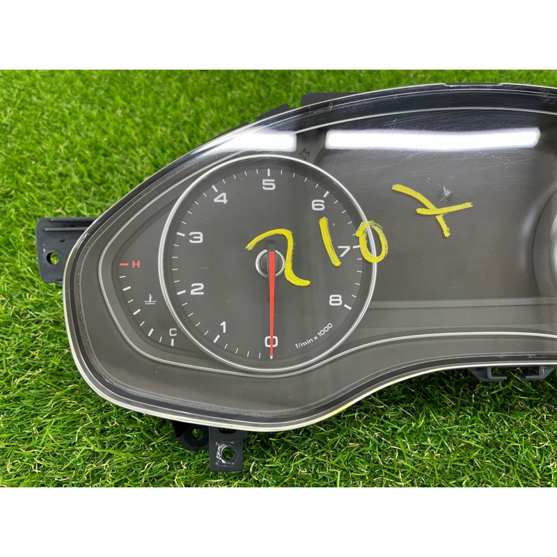 Панель приборов (салон) AUDI A7 4G 2013 3.0 CGXB 4G8920982T