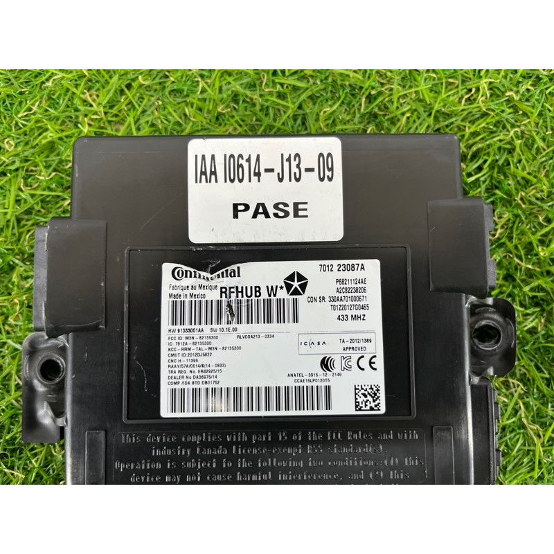 Блок бесключевого доступа (электрика / блок управления) Jeep Grand Cherokee WK2 2017 3.6 68211124AF