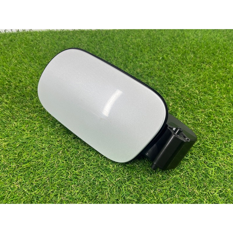 Лючок топливного бака (кузов и элементы) Volkswagen Touareg NF 2012 3.0 7P6809857A