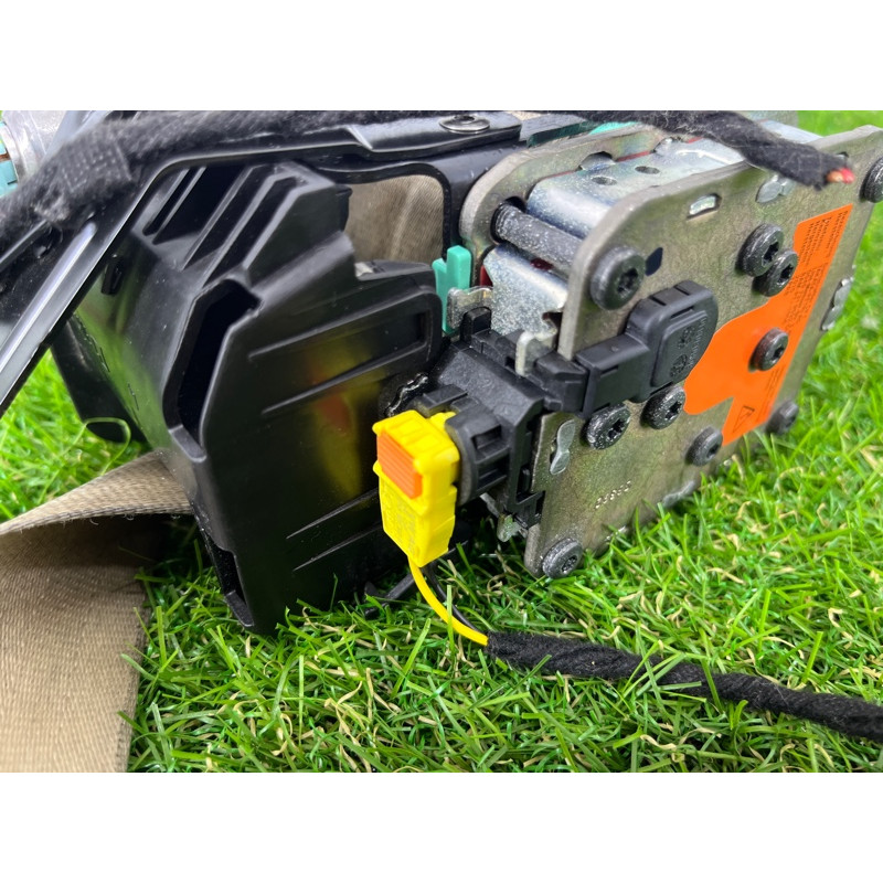 Ремень безопасности (airbag/безопасность) Volkswagen Touareg NF 2012 3.6 7P0857705AUHQ