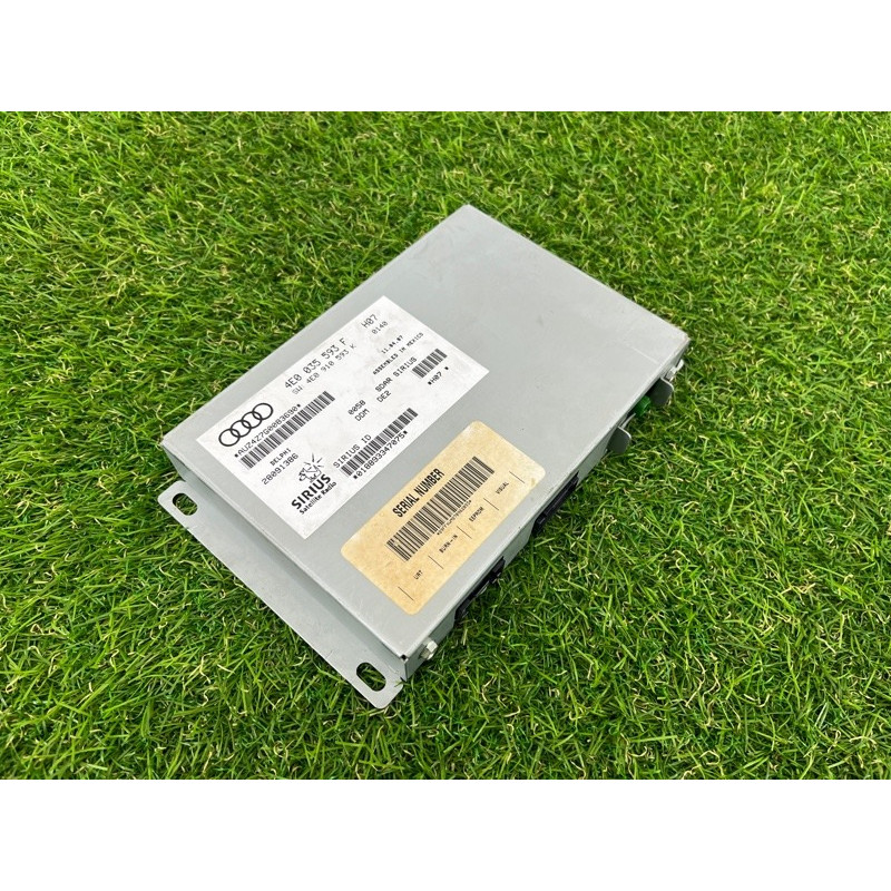 Блок радиоприемника (электрика / блоки управления) AUDI Q7 4L 2007 3.6 4E0910593N