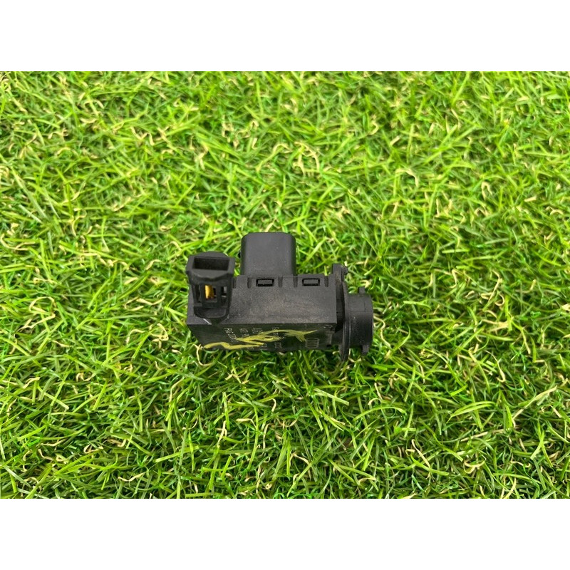 Датчик влажности воздуха (электрика / датчики) AUDI A7 4G 2013 3.0 CGXB 4G0907658A