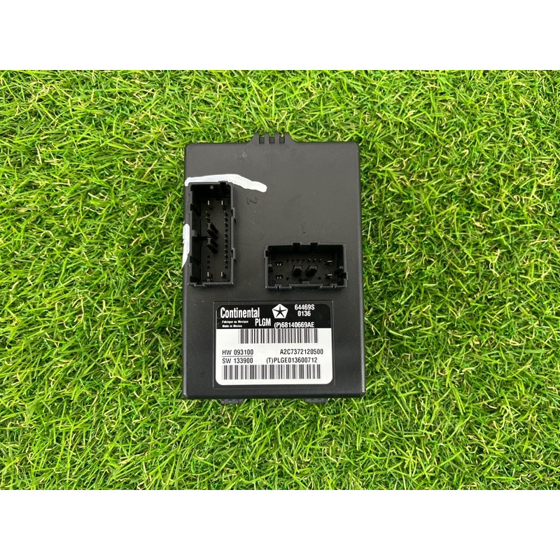 Блок управления крышки багажника (электрика / блоки управления) Jeep Grand Cherokee WK2 2016 3.6 68140669AE