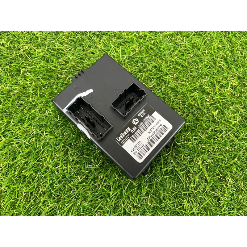 Блок управления крышки багажника (электрика / блоки управления) Jeep Grand Cherokee WK2 2016 3.6 68140669AE