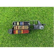 Блок предохранителей