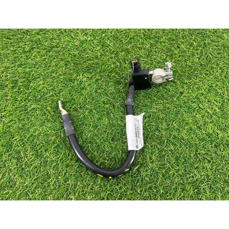 Клемма минусовая (электрика) AUDI A7 4G 2013 3.0 CGXB 8X0915181