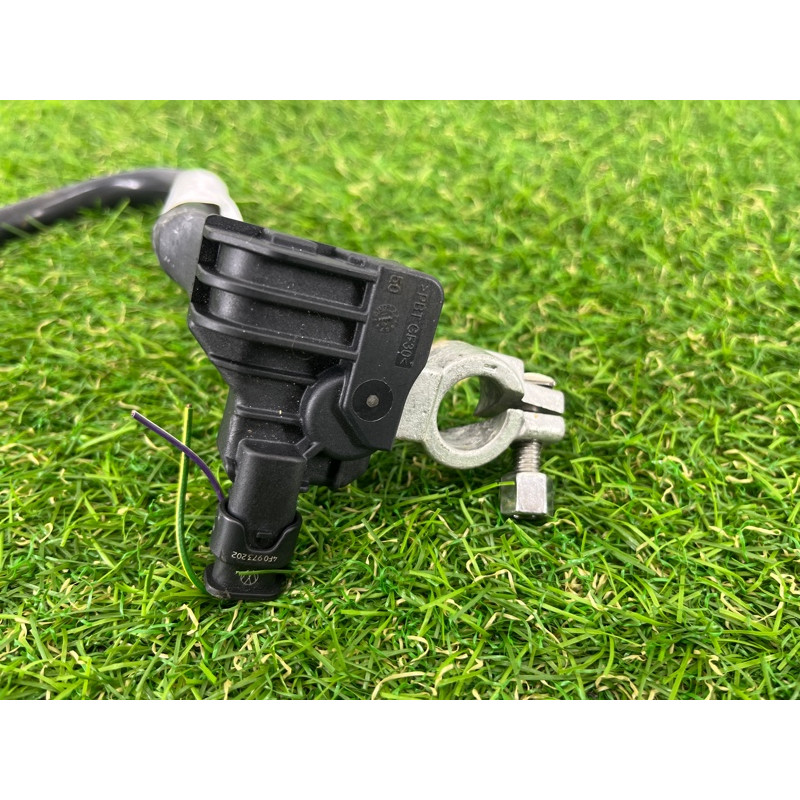 Клемма минусовая (электрика) AUDI A7 4G 2013 3.0 CGXB 8X0915181