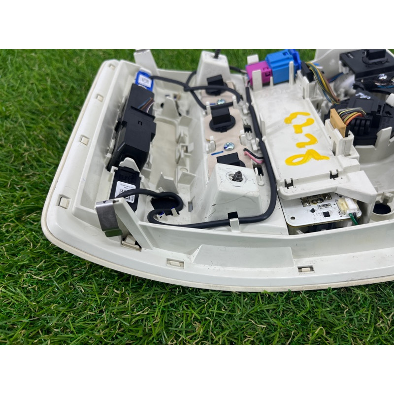 Плафон салона (салон) Volkswagen Touareg NF 2012 3.6 7P6947105FH67