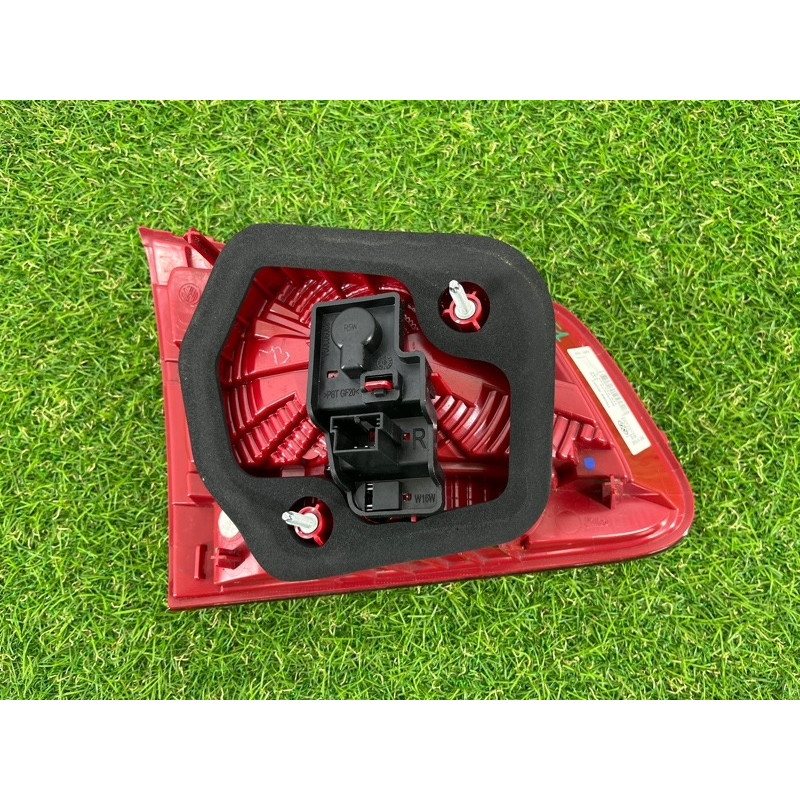 Задний фонарь (оптика) Volkswagen Touareg NF 2012 3.0 7P6945094C