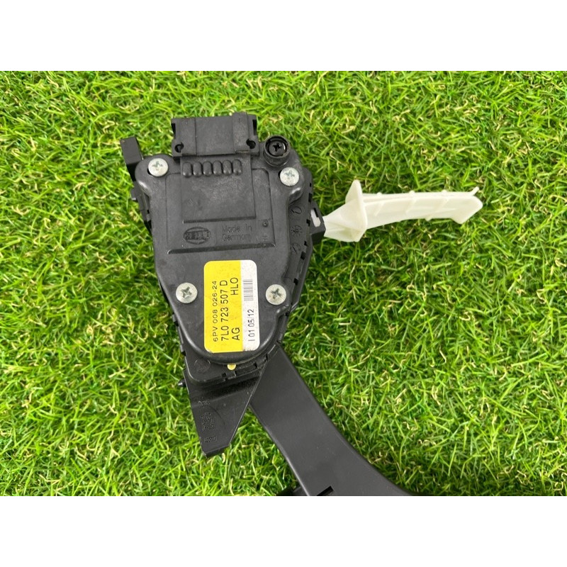 Педаль газа (электрика двигателя) Volkswagen Touareg NF 2012 3.6 7L0723507D