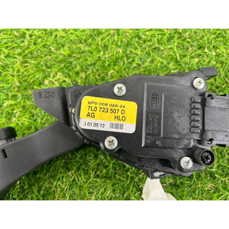 Педаль газа (электрика двигателя) Volkswagen Touareg NF 2012 3.6 7L0723507D