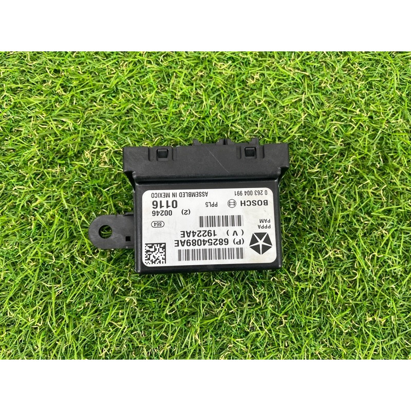 Блок управления парковки (электрика / блоки управления) Jeep Grand Cherokee WK2 2016 3.6 68254089AE