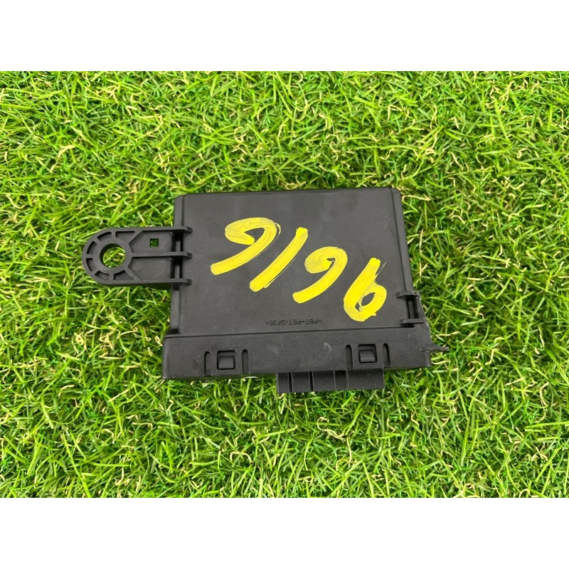 Блок управления парковки (электрика / блоки управления) Jeep Grand Cherokee WK2 2016 3.6 68254089AE