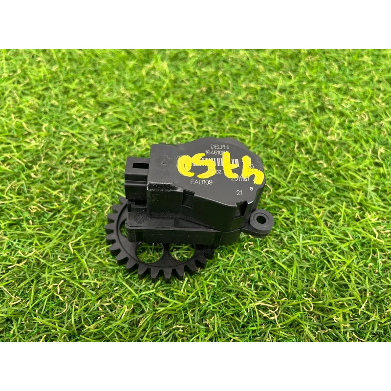 Привод заслонки отопителя (отопление и кондиционирование) CHEVROLET Cruze J300 2011 1.4 13263296