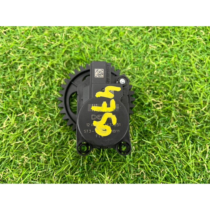 Привод заслонки отопителя (отопление и кондиционирование) CHEVROLET Cruze J300 2011 1.4 52437251