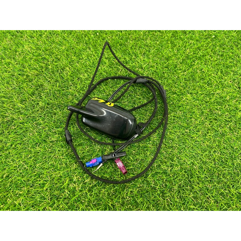 Антенна (электрика) AUDI A4 B8 2012 2.0 TFSI 8K5035503CGRU