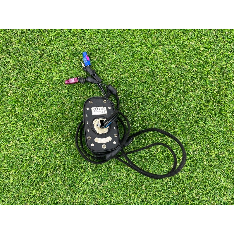 Антенна (электрика) AUDI A4 B8 2012 2.0 TFSI 8K5035503CGRU