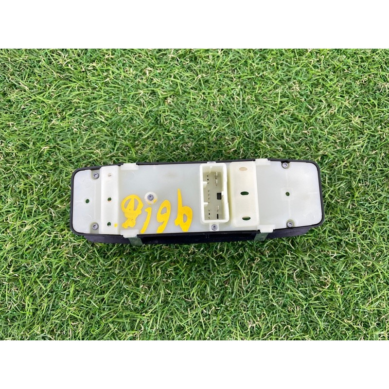 Блок кнопок стеклоподъемников (электрика / кнопки) Jeep Grand Cherokee WK2 2016 3.6 68289802AB