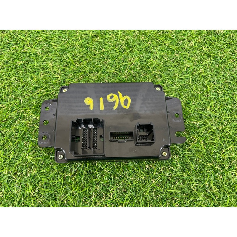 Блок управления климат-контролем (электрика / блок управления) Jeep Grand Cherokee WK2 2016 3.6 68251513AB