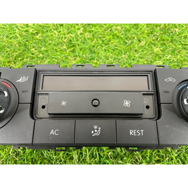 Блок управления климат-контролем (электрика / блоки управления) Volkswagen Touareg NF 2011 3.6 7P6907040AG