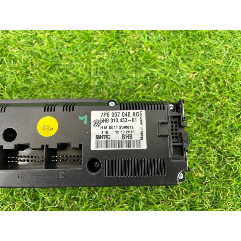Блок управления климат-контролем (электрика / блоки управления) Volkswagen Touareg NF 2011 3.6 7P6907040AG