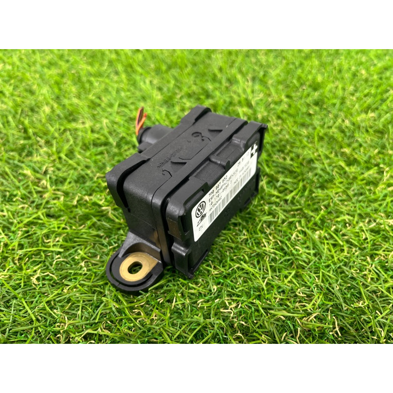 Датчик поперечного ускорения (ESP) (электрика / датчики) Volkswagen Touareg NF 2012 3.6 7P0907652