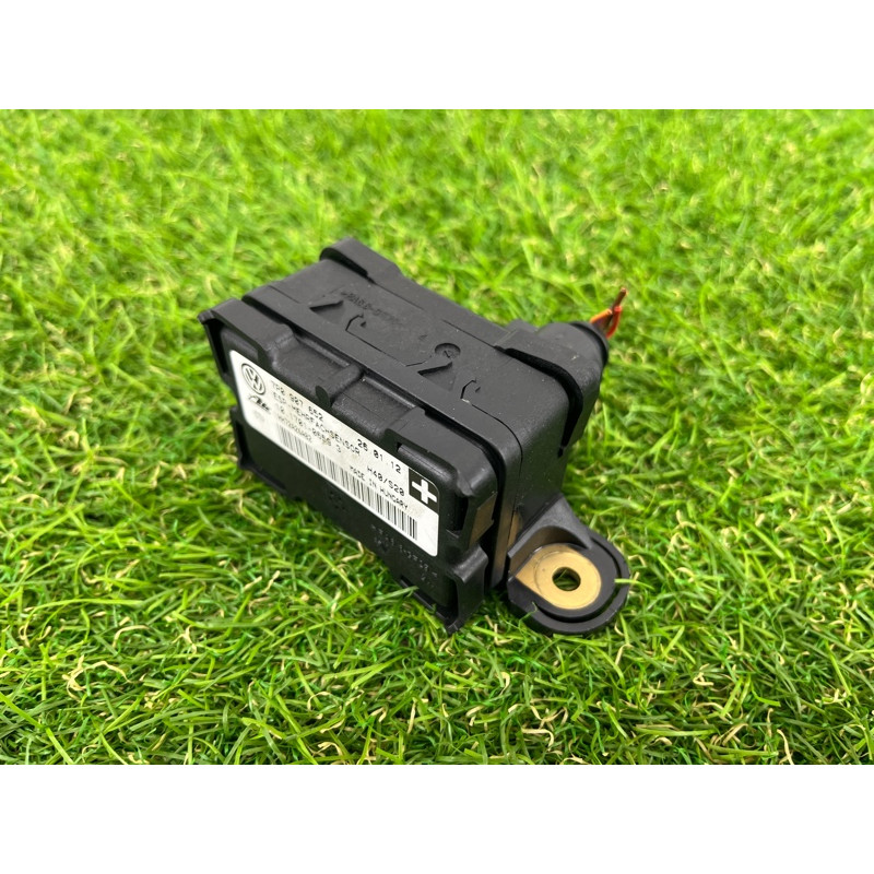 Датчик поперечного ускорения (ESP) (электрика / датчики) Volkswagen Touareg NF 2012 3.6 7P0907652