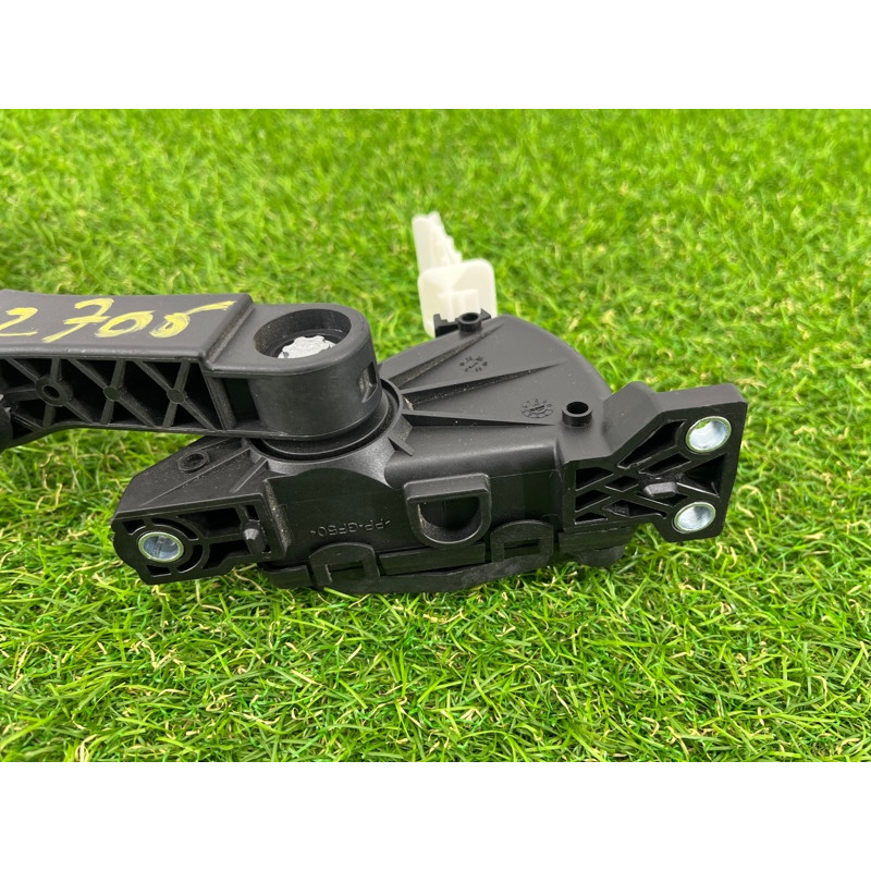 Педаль газа (электрика двигателя) Volkswagen Touareg NF 2011 3.6 7L0723507D